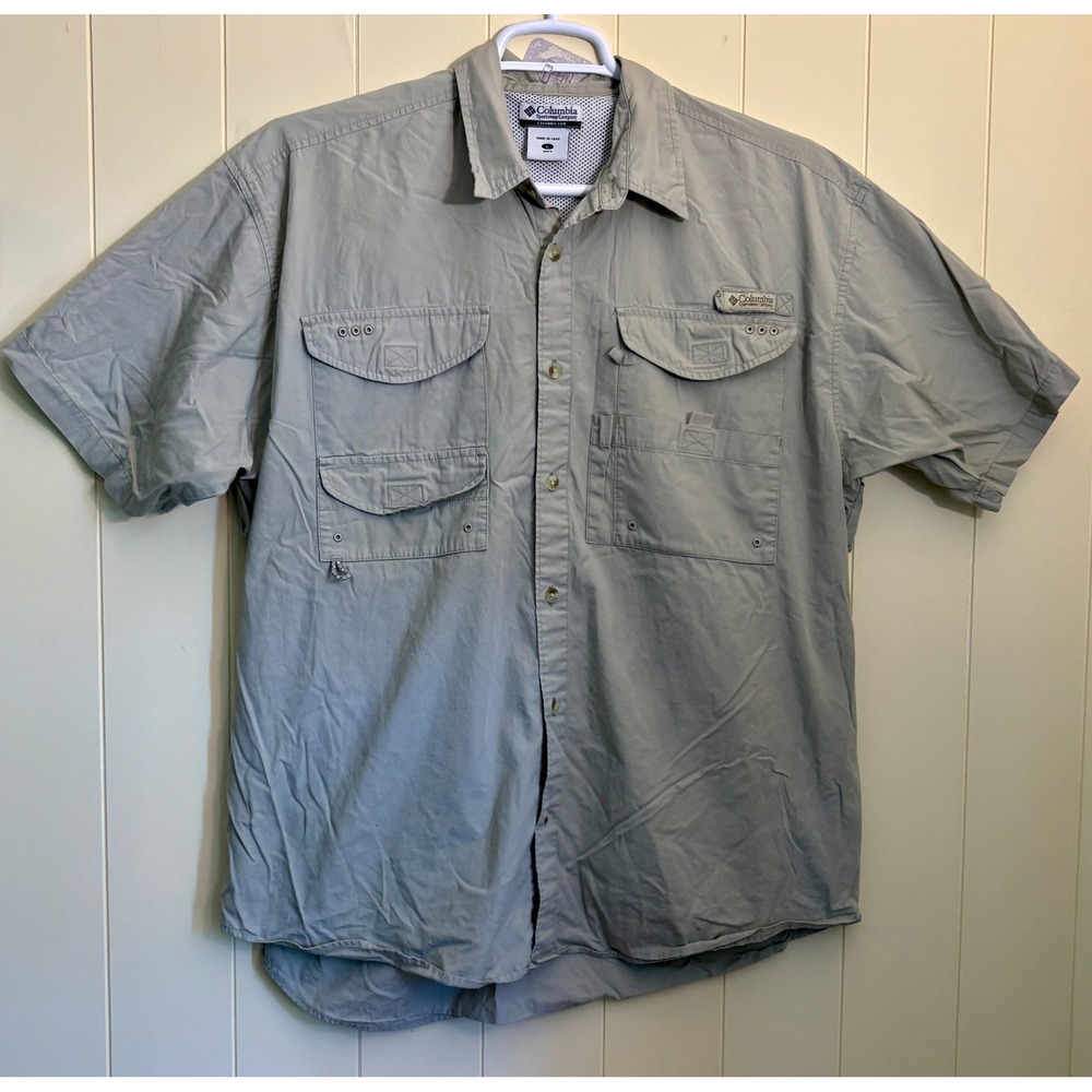 Columbia PFG Fishing Shirt Mens Large Tan Khaki Short Sleeve Ventilated Button